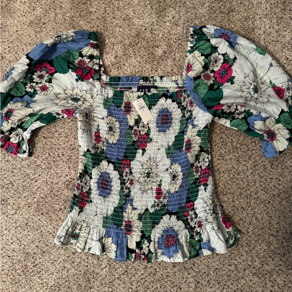 NWT Gap Smocked Floral Peplum Blouse